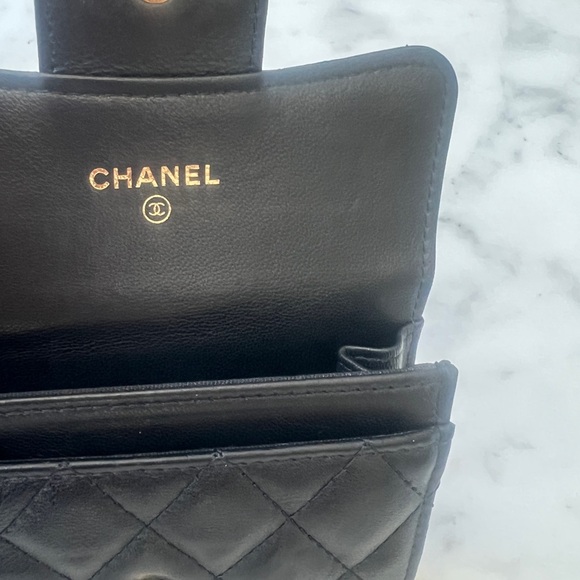 CHANEL 2.55 Reissue  coin, card wallet  in black - Picture 10 of 12